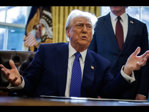 Trump, 'io dissi ostaggi tutti liberi oggi, ora Israele decida'