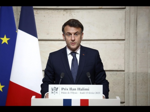 Macron, domani nuova riunione con Paesi europei e non
