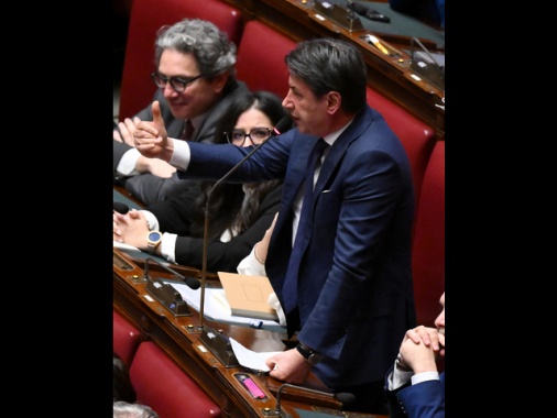 Conte a Santanché, non odiamo la ricchezza ma la disonestà