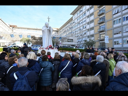 Probabili per oggi i dati della Tac del Papa