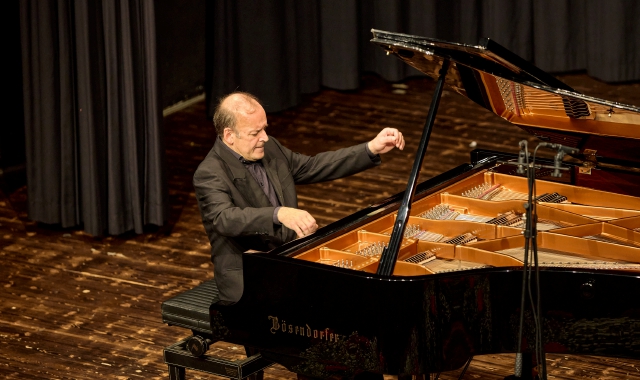 A “BAClassica” due bis per il pianista Louis Lortie