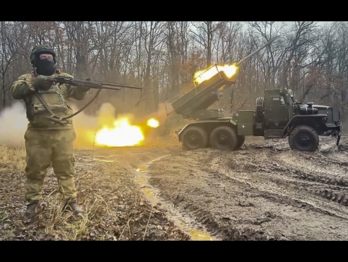 Kiev, 'forze russe stanno attaccando il confine dal Kursk'