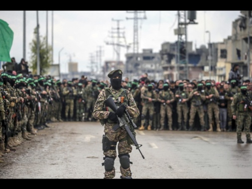 Hamas, 'si entri subito nella seconda fase dell'accordo'