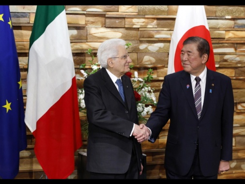 Mattarella, pace in Ucraina abbia garanzie internazionali