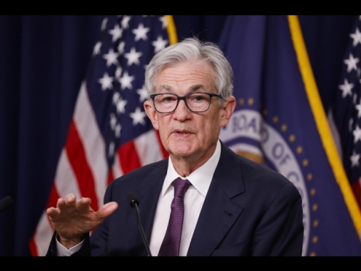 Powell, Fed non ha bisogno di avere fretta sui tassi