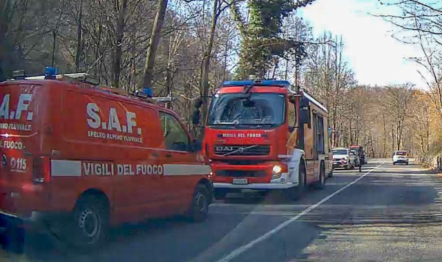 L’area dove stanno operando carabinieri e vigili del fuoco (foto Stefano Benvegnù/BLITZ)