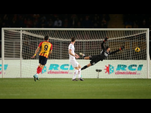Serie A: Lecce-Milan 2-3