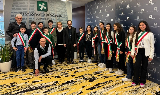 A Palazzo Pirelli il Consiglio comunale dei ragazzi di Cocquio