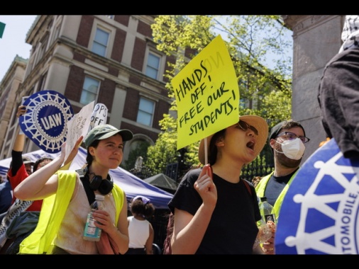 Columbia espelle alcuni studenti pro-palestinesi