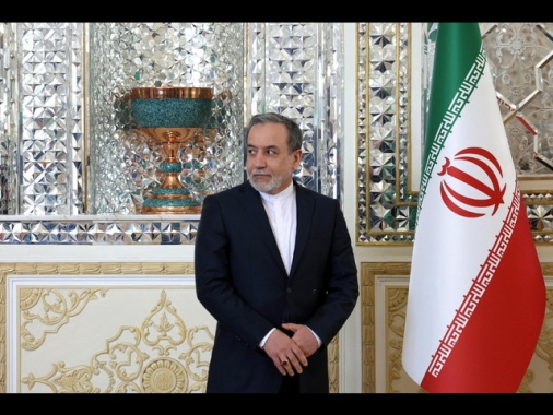 Iran, 'lettera di Trump minacciosa, per ora non negoziamo'