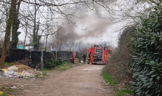 L’intervento dei vigili del fuoco a Canegrate