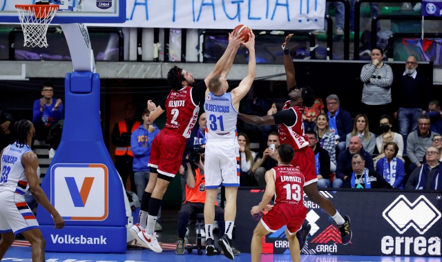 Il match perso da Varese a Treviso (Foto A. Gilardi/Ag. Ciamillo Castoria)