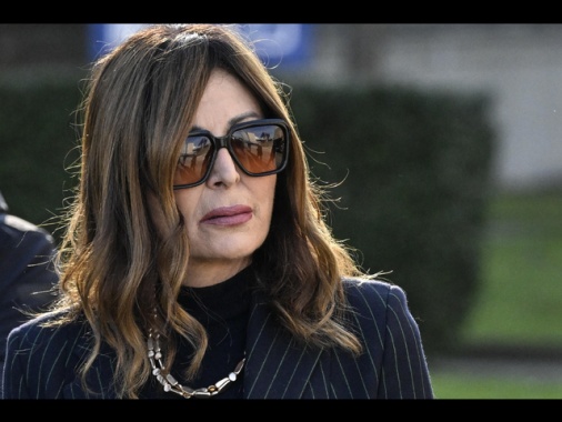 Santanché cambia un suo legale, istanza per rinvio udienza
