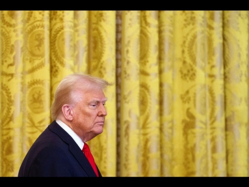 Trump annuncia il 25% dei dazi sulle auto importate