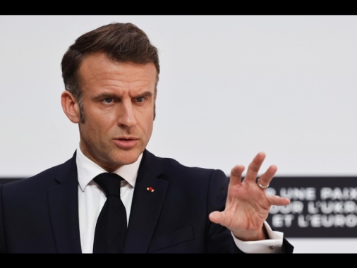 Macron annuncia 'forza di rassicurazione' in Ucraina