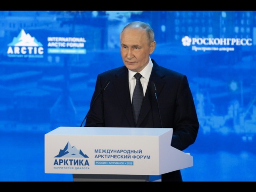 Putin, 'economia e finanze russe stabili e soddisfacenti'