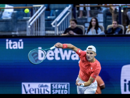 Tennis: Miami, Mensik batte Fritz e raggiunge Djokovic in finale