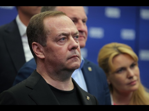 Medvedev, missili anche nucleari terapia a russofobia in Ue