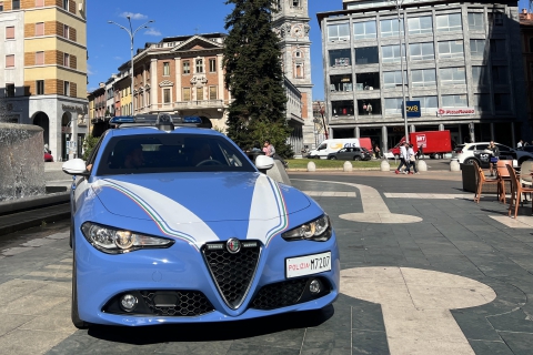 Entra al cinema senza biglietto, poi picchia personale e agenti