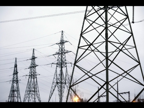 Arera, al via il bonus da 200 euro per bollette elettriche