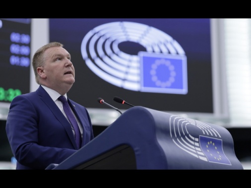 Ue, pronti a procedura infrazione su stop di Orban ai pride
