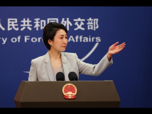 Cina, Fitch taglia rating ad 'A' da 'A+', outlook stabile