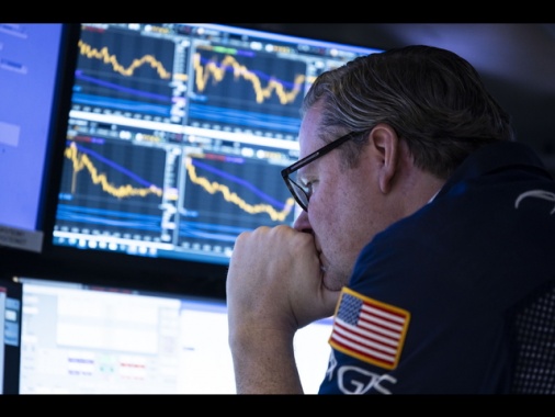 Wall Street sprofonda, Dj -3,56%, Nasdaq -4,89%