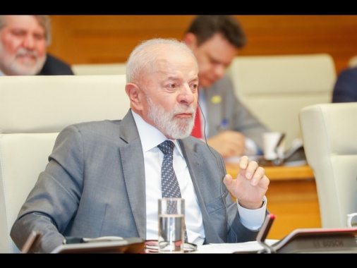Lula, 'misure per difendere imprese e lavoratori dai dazi Usa'