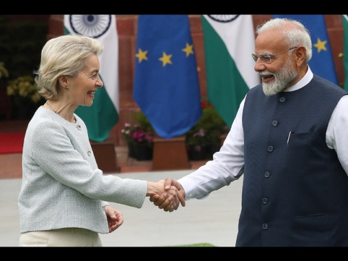 India e Ue verso accordo libero scambio 'scandito per fasi'