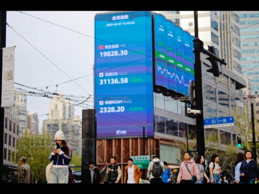 Cina, 'tutte le misure ferme e incisive contro i dazi Usa'