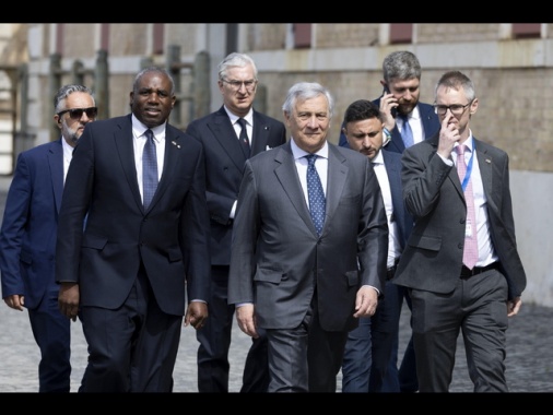 Tajani, Parigi? Non capisce spirito della missione di Meloni
