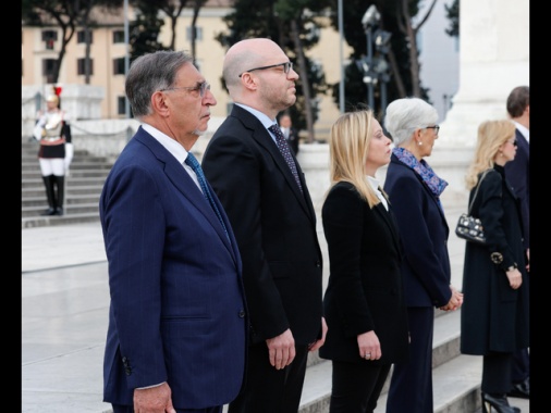 Fontana e La Russa ringraziano la Polizia, tutelano la sicurezza