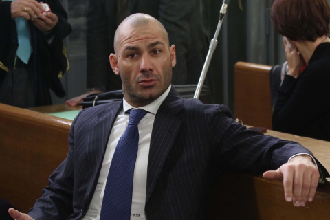 Bossi junior perdonato dalla madre. Ma il processo continua