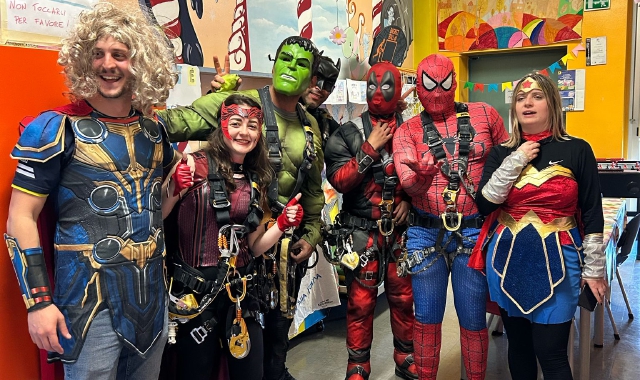 Spiderman e Batman all’ospedale di Busto