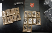 Inveruno: fuga da film e schianto con la droga