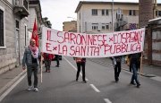 «No ospedale unico»: due cortei a Gallarate