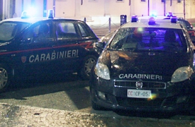 Difende una ragazza e viene picchiato