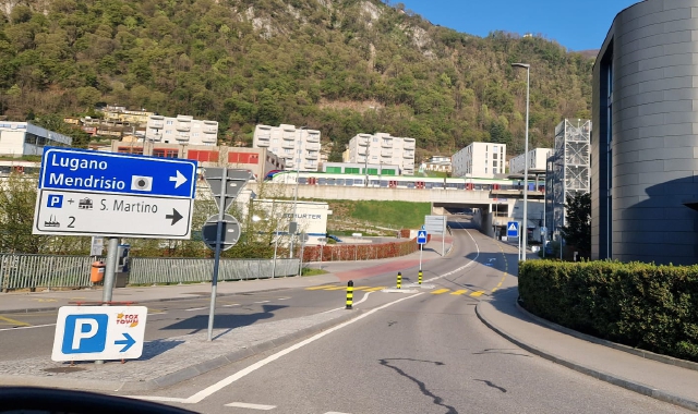 Una vista della zona produttiva di Mendrisio: in Ticino il pessimismo degli imprenditori è meno marcato rispetto al resto della Confederazione
