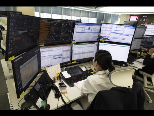 Borsa: l'Asia in calo con i dazi, l'Europa verso avvio negativo