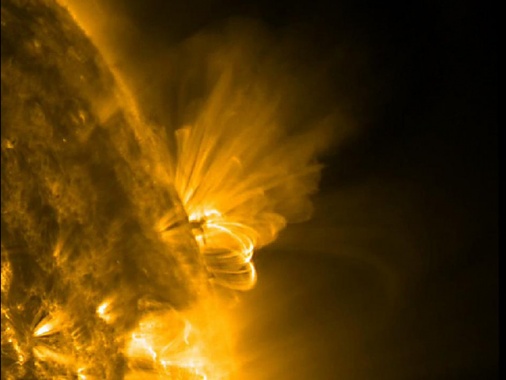 In anticipo la tempesta geomagnetica, è più intensa del previsto