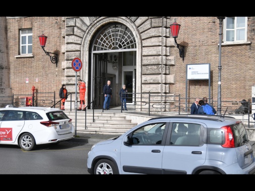 Mattarella sta bene, questa mattina ha letto i giornali