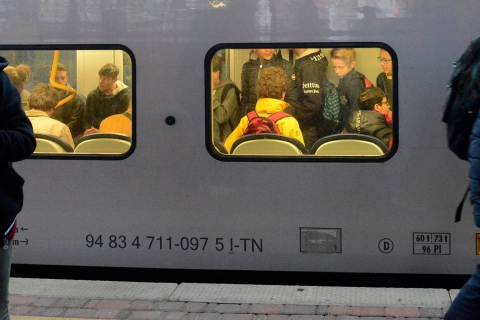 Treni soppressi, il viaggio è un'odissea