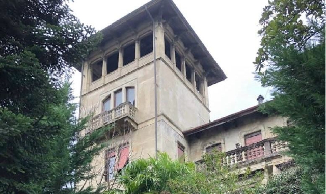 Villa Lamperti, covo dello spaccio, cambia proprietà