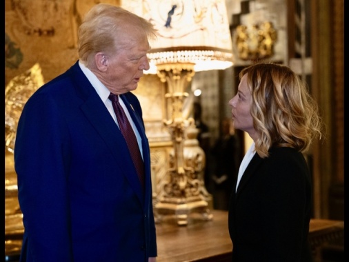 Meloni a pranzo con Trump alle 18, poi il bilaterale
