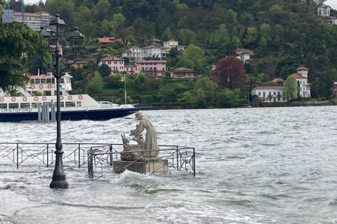 Si alza il lago Maggiore. Sp41 chiusa tra Marzio e Ardena 4