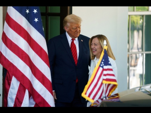 Trump, 'europei parassiti? Non l'ho mai detto'