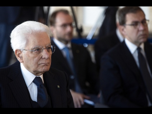 Mattarella, grazie a chi soccorre rispettando la legge del mare