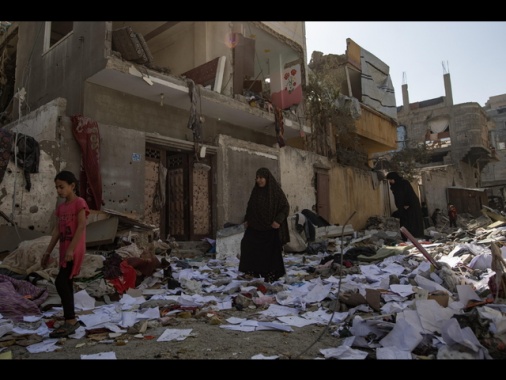 Al Jazeera, '70 morti a Gaza in raid israeliani in 24 ore'