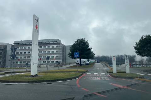 Accoltellato in strada, morto all'ospedale di Legnano