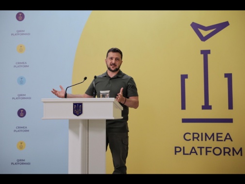 Ue, 'Crimea è Ucraina', e Kiev vuole tregua come precondizione